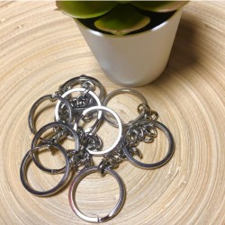 10 Adet Gümüş Renginde Zincirli Metal Anahtarlık Halka Klipsi 10 Adet Gümüş Renginde Zincirli Metal Anahtarlık Halka Klipsi